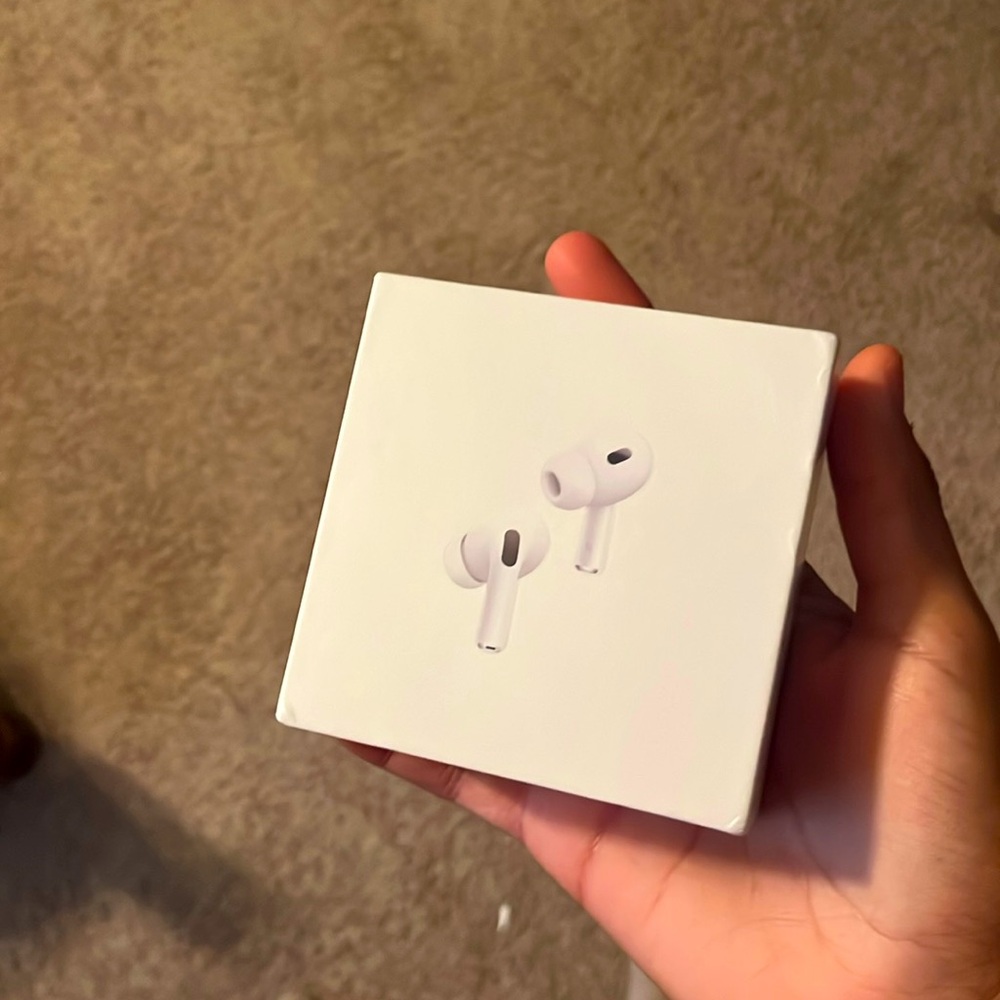 Apple AirPod Pro Generation 2 (Active Noise Cancellation)